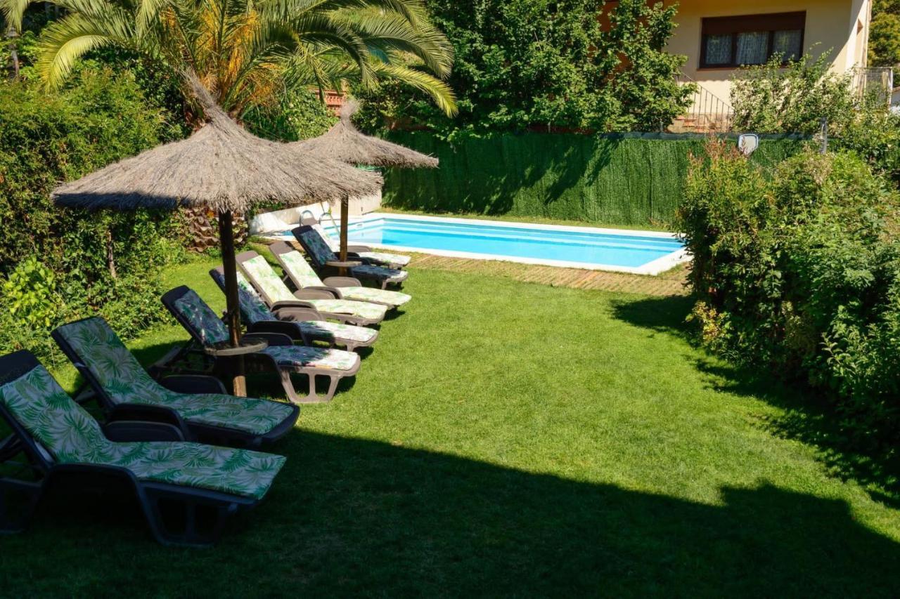 Hostal La Hojarasca Cuevas Del Valle Exterior foto